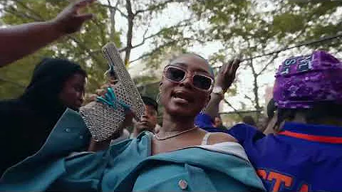 Glorilla ft. Moneybagg Yo - Locked Up [Music Video]