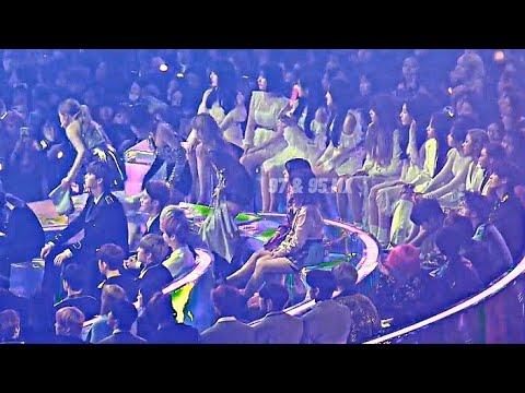 BTS REACTION TO BLACKPINK WHEN THEY GO/MMA 2018