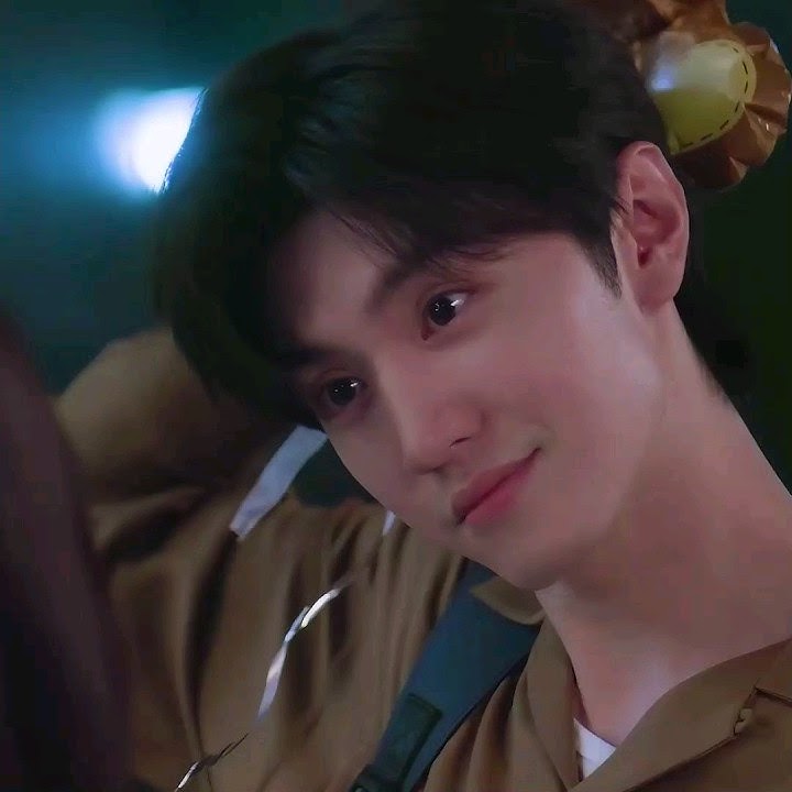 Duan Jiaxu boyfriend material #hiddenlove #偷偷藏不住 #cdrama #chenzheyuan #zhaolusi #shorts