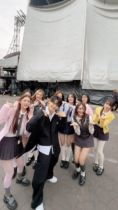 1999 #힙레 w/ #Hearts2Hearts #MARK #마크 #1999 #MARK_1999 #NCT #NCT127 #NCTDREAM #하츠투하츠 #H2H