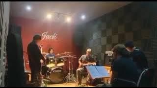 CARI KAWAN LAIN Favorite group cover#tkoes