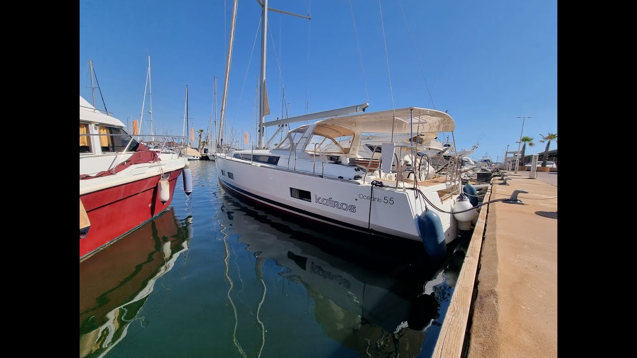 Beneteau Oceanis 55 Vídeo interior cabina