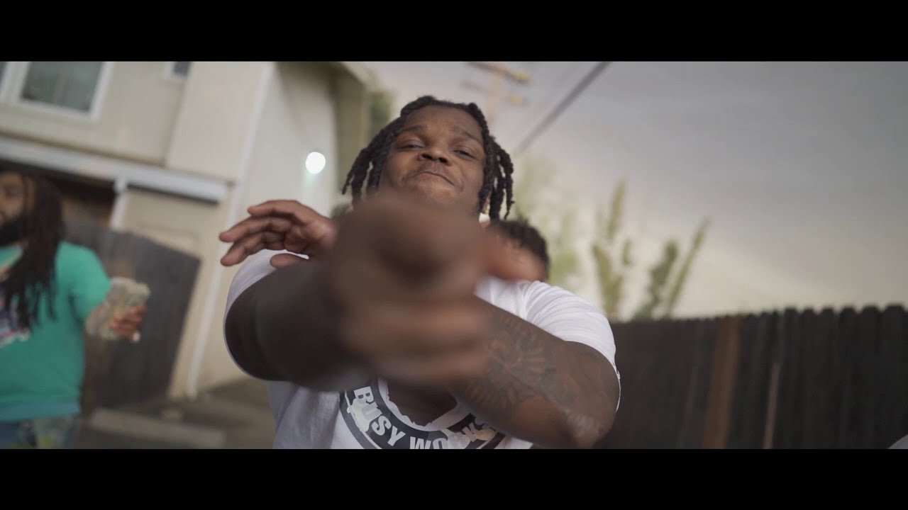 Guarda KillaWood - BANGOUT Bris , D Steez su YouTube Guarda KillaWood - BANGOUT Bris , D Steez su YouTube