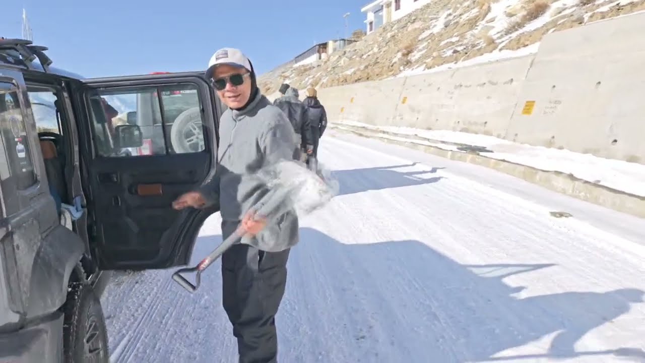 D3/P5|First EV crossing Malling Nala in Snow Winter Spiti