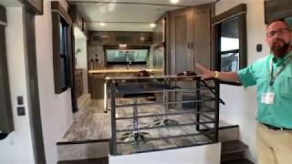 Brand New Sprinter Fifthwheel RV Front Kitchen Floorplan from Sprinter!