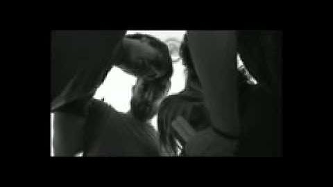 Paramore - Sneek peek of the documentary "40 days of Riot"