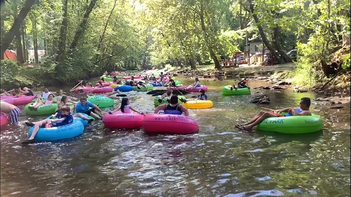 AVENTURA, TUBING EN  EL RIO DE HELEN GEORGIA, TZOY...
