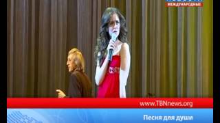 Актриса сериалов поет романсы Актриса сериалов поет романсы