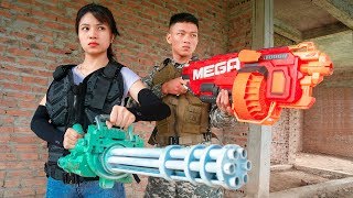 Battle Nerf War: Hero Girl Nerf Guns Forty Thieves FIGHT KUNGFU