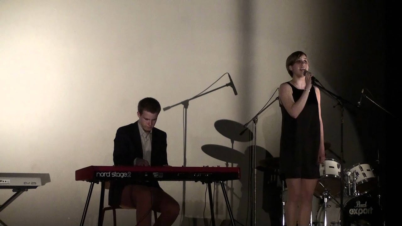 Poker face glee version karaoke