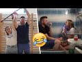 Nategni In Pobegni Malo Drugače ANJA RAMŠAK In ROBERT ROŠKAR Vklenjena Kar 24 Ur Sta Preživela 