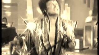 Video thumbnail of "gary glitter - i'm the leader of the gang (i am)"