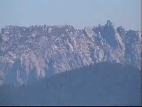 Video: Castle Crags State Park: Panduan Lengkap