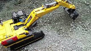 Mould King 13112 Excavator Review.