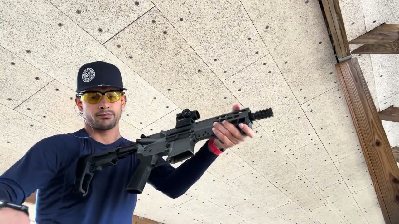 Don't forget your ear protection these short barrel pistols are very loud 💥 