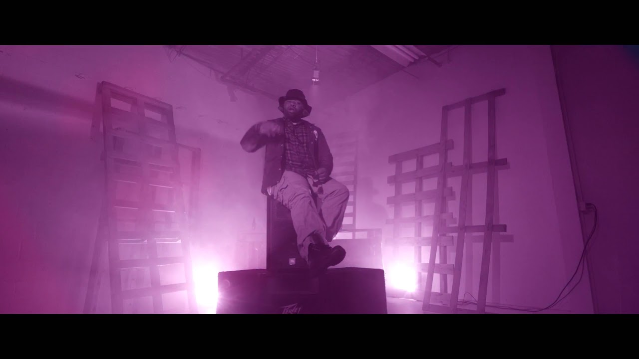 Stoner Simpson feat. NoBody & Syn - Airplane Mode[Official Video]