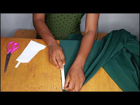 SEWING TIPS: HOW TO PLACE, CUT AND SEW A STRETCHY FABRIC | SEW WITH