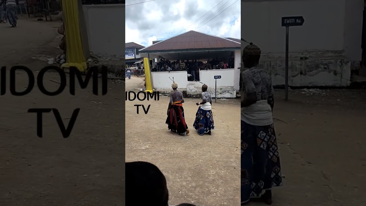 Thrilling moment The Ebilembi group were about to go outing in this year's Idomi New Yam Festival.