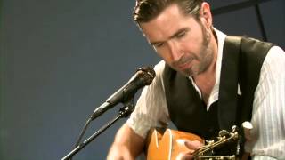 Video thumbnail of "Justin Currie - At Home Inside of Me"