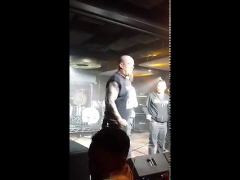 Phil Anselmo is a Racist! Ruins Dimebash 2016