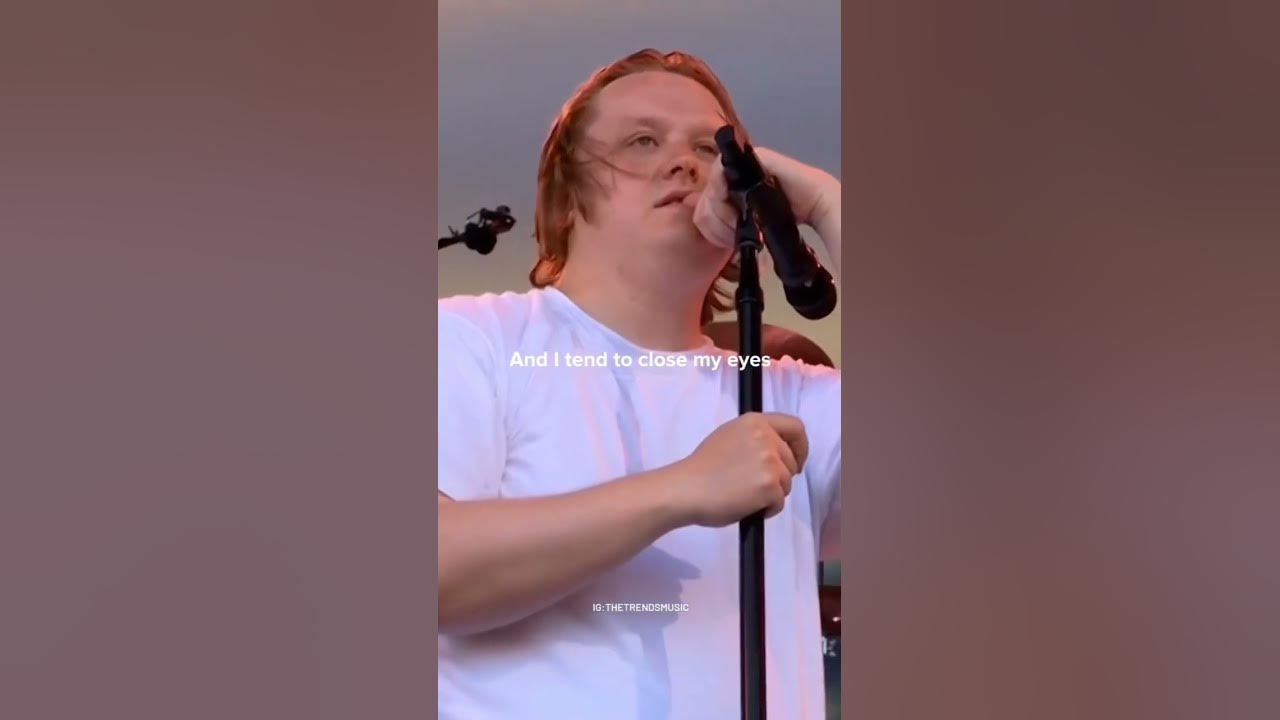 Fans sing along as Lewis Capaldi performs “Someone You Loved” #shorts #someoneyouloved #lewiscapaldi Fans sing along as Lewis Capaldi performs “Someone You Loved” #shorts #someoneyouloved #lewiscapaldi