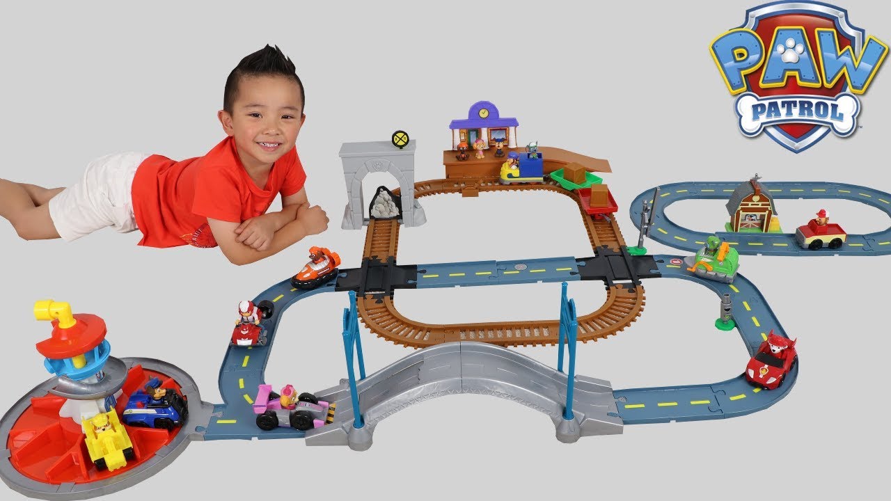 paw patrol train set