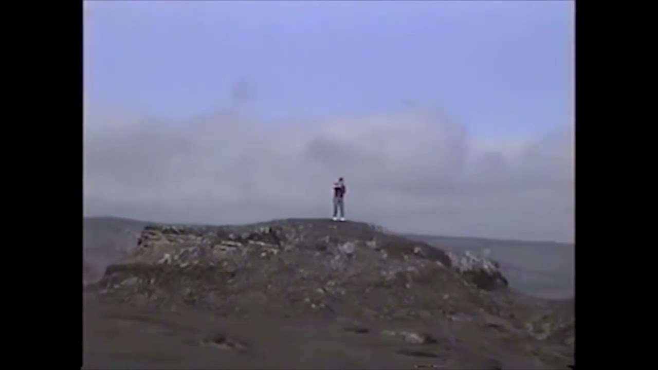 From Reds to Blues (ft. Aeropsia)