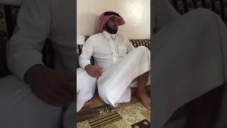 غازي البلوي يقول القصيده المشهوره مايستريح إلي عزمله رياجيل لاتفوكم😄