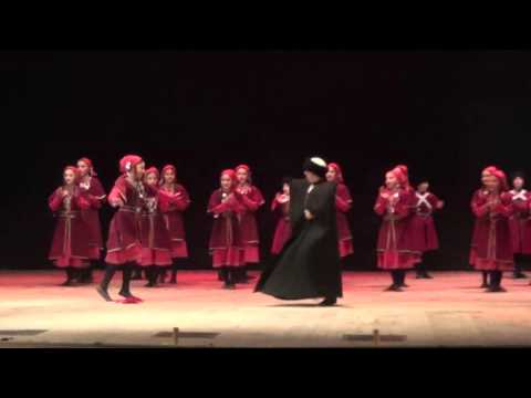 ანსამბლი \"ბასიანი\" – ქორეოგრაფი ირაკლი ცერცვაძე