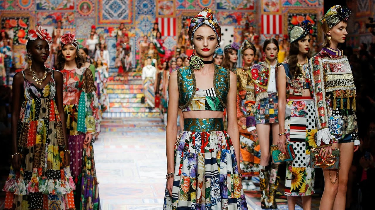 The Dolce\u0026Gabbana Women's Spring Summer 