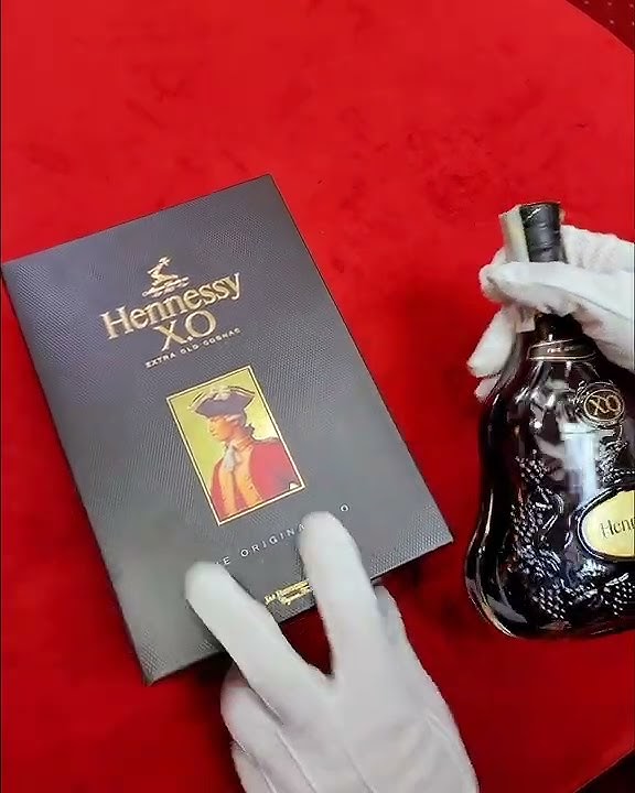 Hennessy X.O announces a reinterpretation of its cognac by Kim