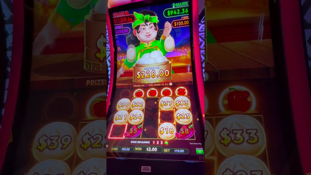 The NEW Hot Hot Flaming Pots Slot Machine is Crazy! #slots #lasvegas #casino