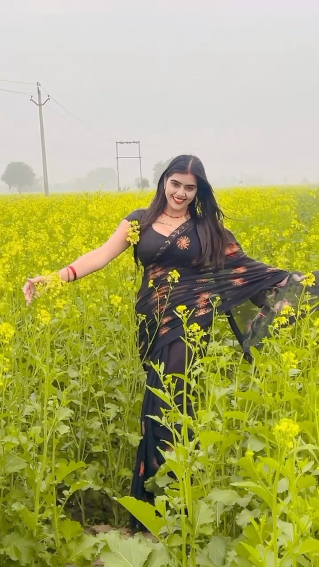 हम यार है तुम्हारे #shorts #love #meenu #trending #ytshorts