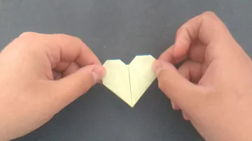 Origami Post-it Note Hearts