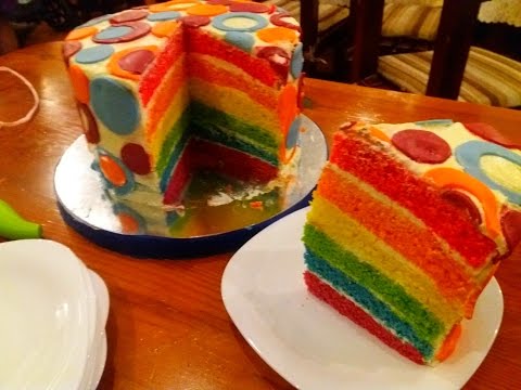 Вопрос: Как приготовить разноцветный торт?