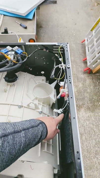 LG front loader washer. big shake. vibration, help! $500 is this legal??? oh, I see problem