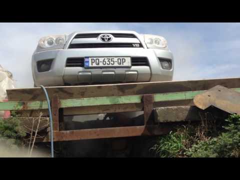 sandblasting Toyota 4runner, removing rust, ჟანგის მოშორება пескоструй днища автомобиля