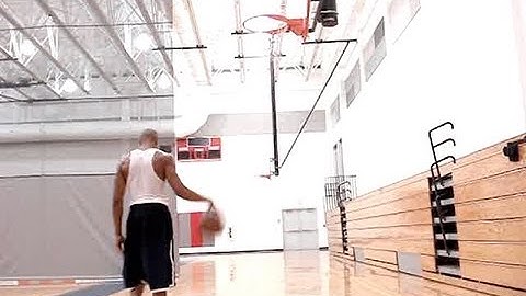 Dre Baldwin: Footwork for Post Moves | Reverse Pivot Layup Pt. 1 | Balance Technique