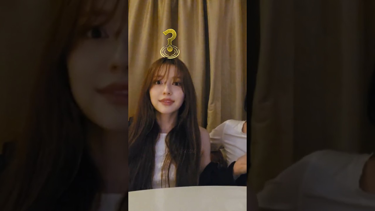 chanelle vs the korean language 🔡 #fiftyfifty #chanellemoon #kpop auf YouTube ansehen chanelle vs the korean language 🔡 #fiftyfifty #chanellemoon #kpop auf YouTube ansehen