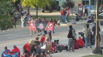 Ohio State Homecoming Parade kicks off