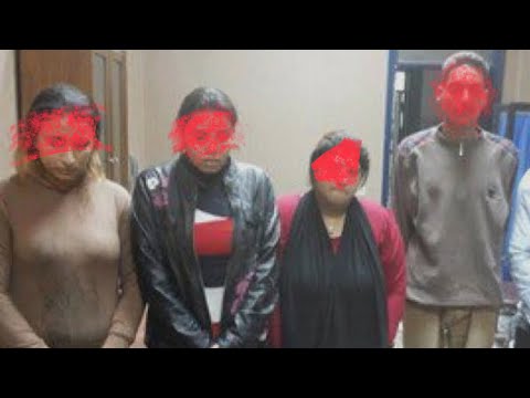 بالاسكندريه القبض علي رجل وتلات سيدات لاستقطابهم فتيات قصر للعمل بالحرام والإعلان عنهم علي النت