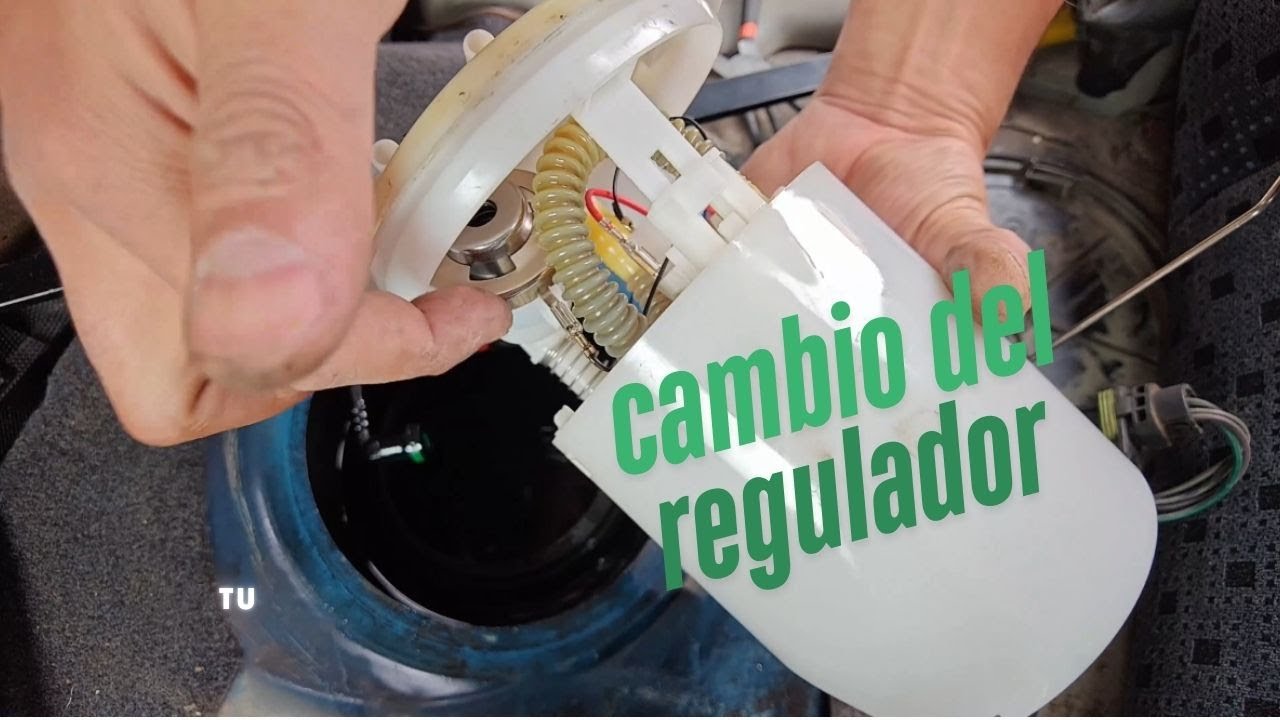 Como cambiar el regulador de presión de la bomba de gasolina para un Nissan Platina o Renault Clío