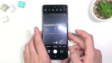 How to Take Selfie Using Palm Gesture on SAMSUNG Galaxy A52s - Take Photo Without Buttons