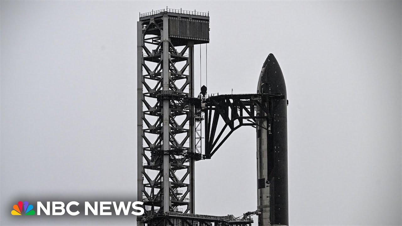 SpaceX scrubs Starship V3 rocket launch SpaceX scrubs Starship V3 rocket launch