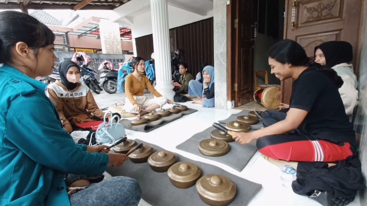 UNIMED Final Exam | Musik Iringan Tari Rantak Minangkabau | Stambuk 20 | kls A