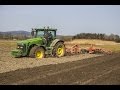 John Deere 8345R stuck in mud / zahrabaný