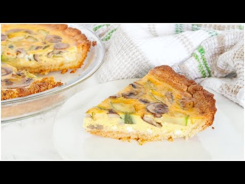 Gluten Free Recipe: Zucchini and Bacon Quiche. 