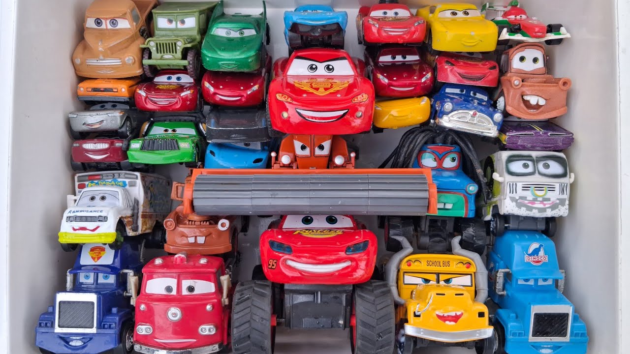 Disney Pixar Cars Unboxing Review | Lightning McQueen, Tow Mater, Doc Hudson, Sally Carrera, Cruz.