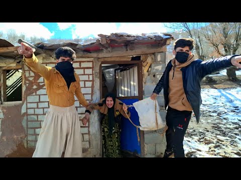 ROBLOX ONTSNAP DE TSUNAMI VOOR BRAINROTS!