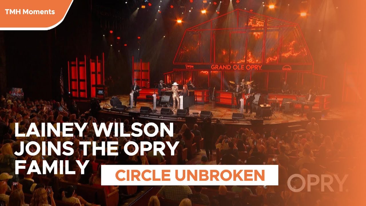 Garth Brooks, Trisha Yearwood & Wynonna Welcome Lainey Wilson into the Grand Ole Opry Family